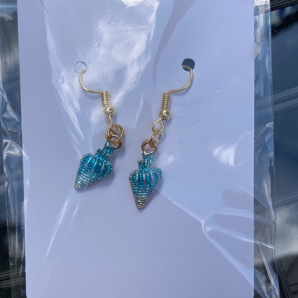 72.  “Seashell” earrings.